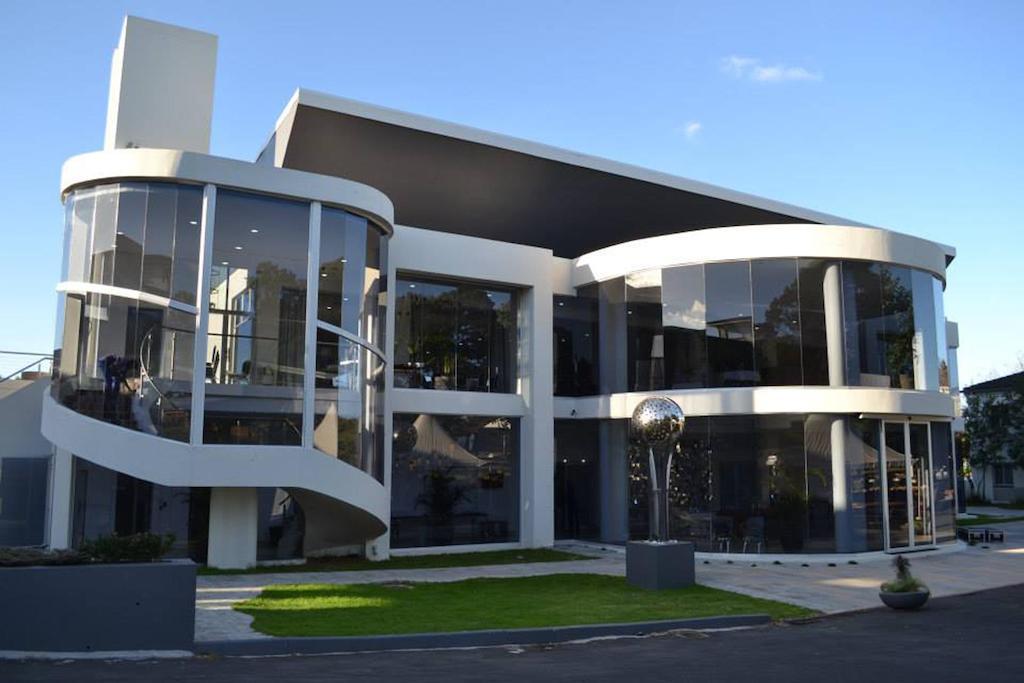 The Lakes Hotel & Conference Centre Benoni Exterior photo